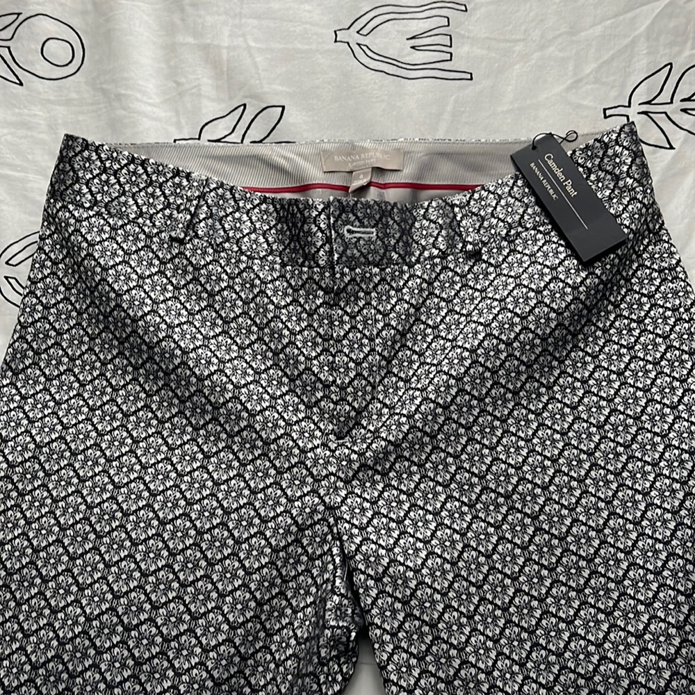 Banana Republic Camden Jacquard black/silver pants, Sz 8.